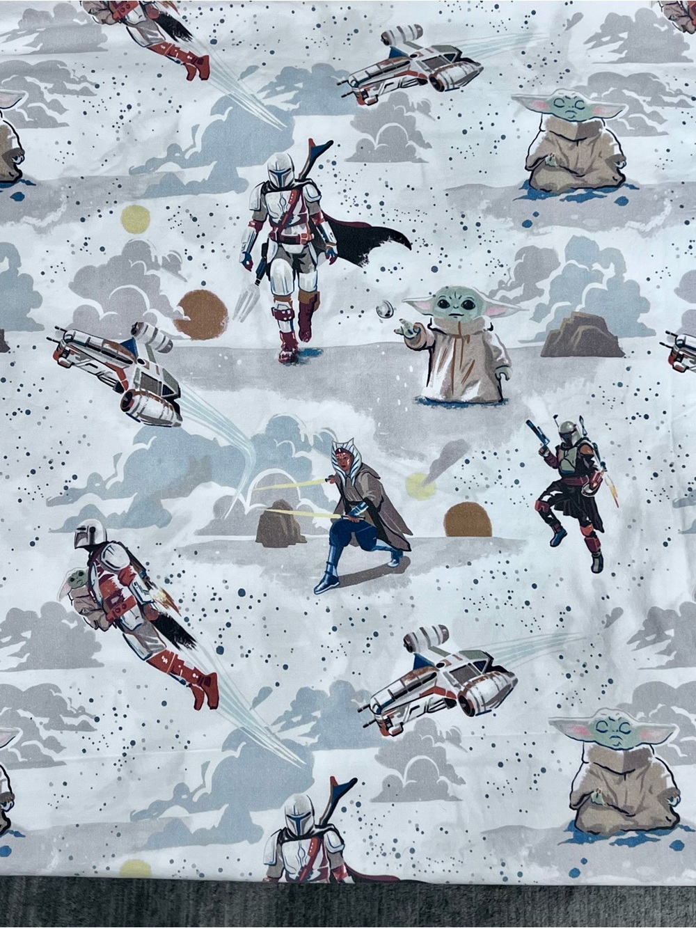 Pottery Barn Teen - Star Wars Mandolorian, Grogu and Ahsoka Queen Sheet Set
